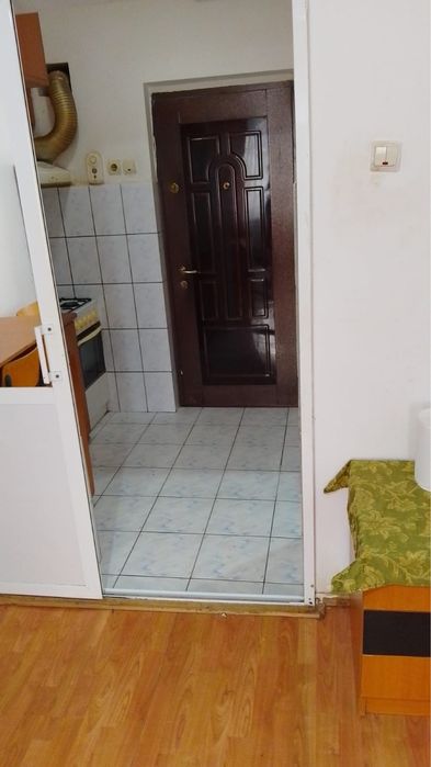Garsoniera de inchiriat