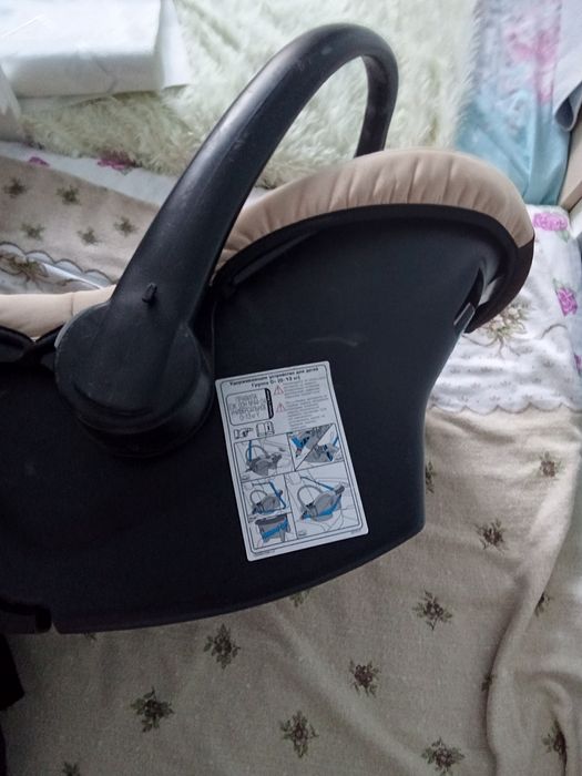 Продам автолюльку