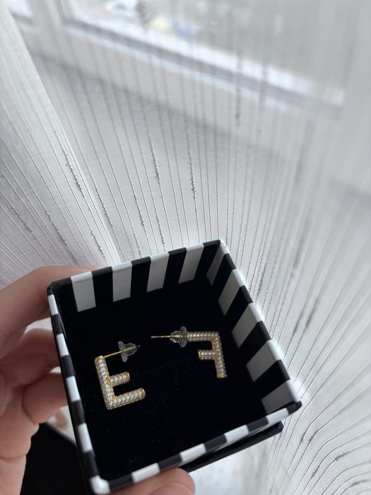 Cercei “F” F ENDI cristale