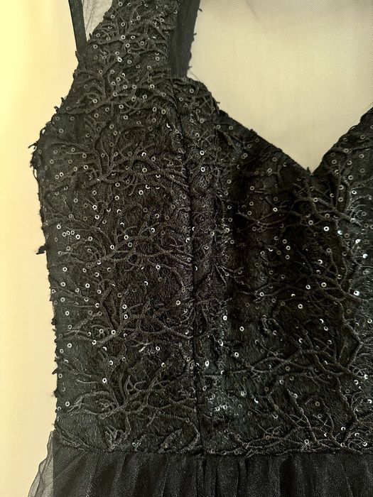 Дълга черна официална рокля - размер 38