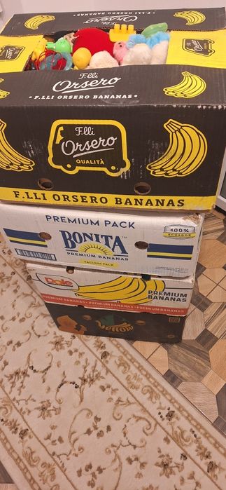 Vand jucari la bax lot