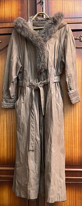 Зимняя/осенняя одежда р. 46 б/у