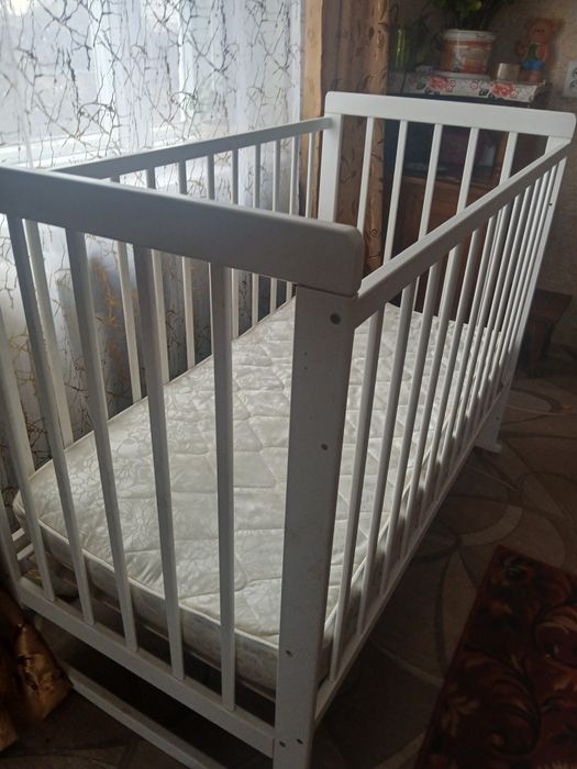 Продам детскую кровать