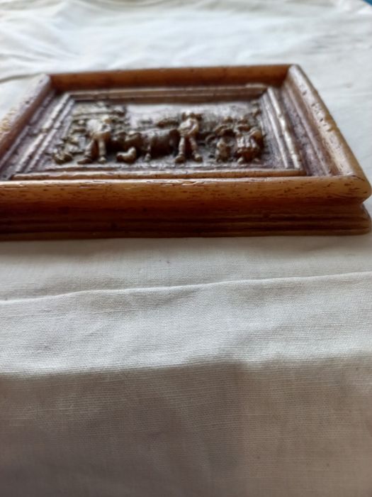 Продам  . Антикварные  веши .