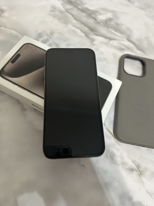 Продам iphone 15 pro max 256gb 85%