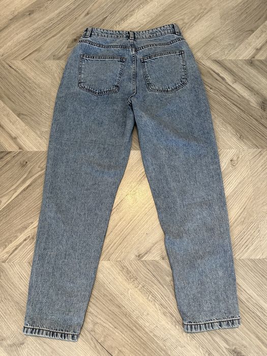 Blugi Primark de damă.