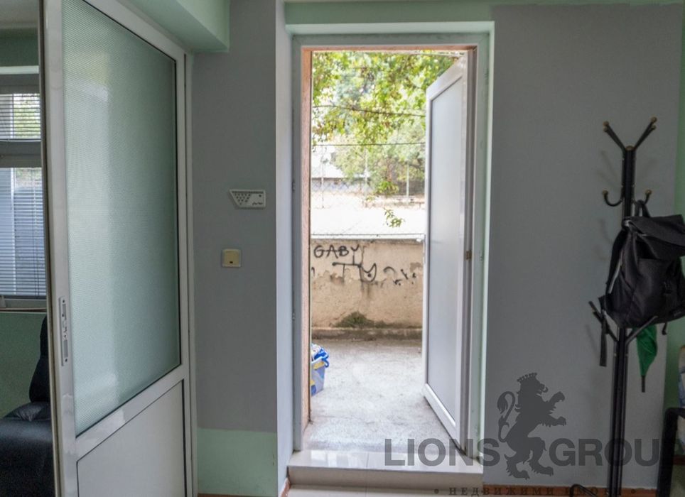 Офис в Варна-ХЕИ площ 63 цена 80000