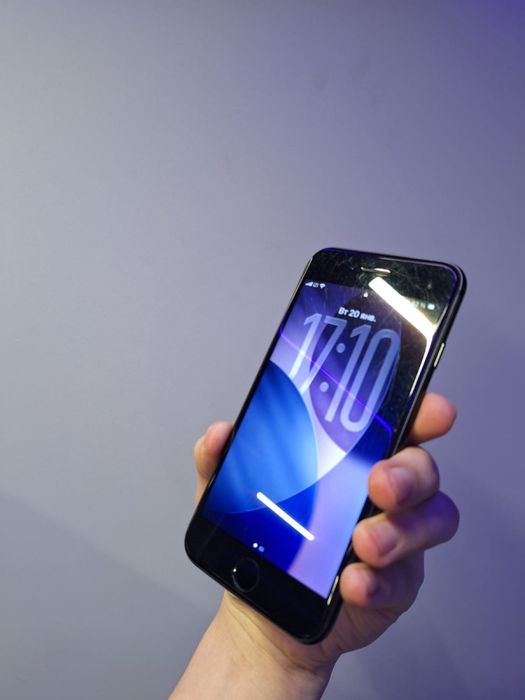 iPhone SE 2020 | 64 GB | Оригинал