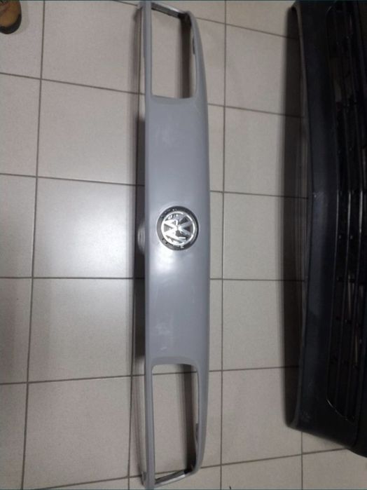 Решетка радиатора Passat B3, Volkswagen