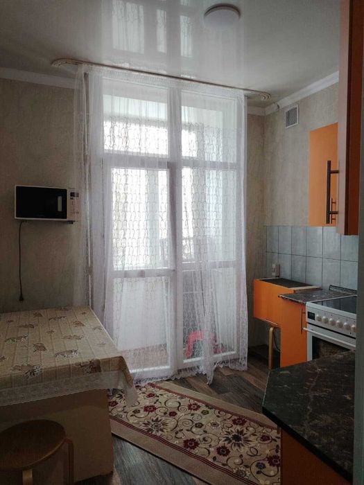 Продам 2-х квартиру в кирпичном доме на 2/4 эт пр.Н.Назарбаева д.44