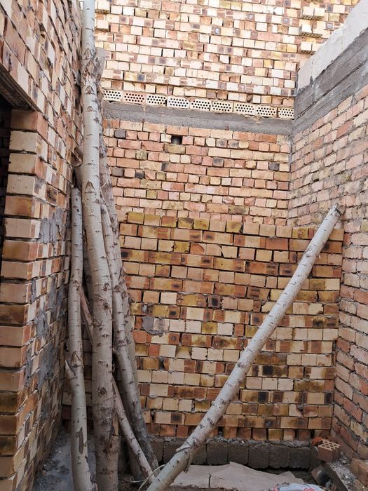 Срочно ховли сотилади