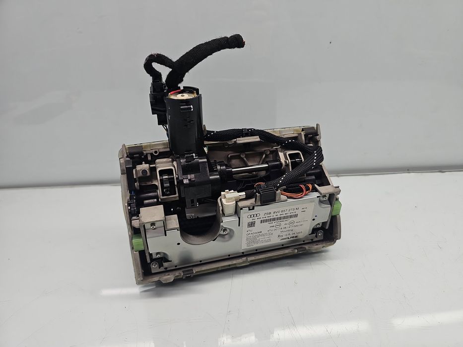 Display bord AUDI A3 (8VS) [Fabr 2013-prezent] 8V0857273M