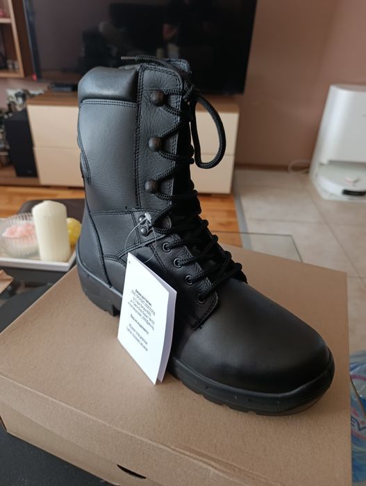 Полицейски кубинки 46 номер