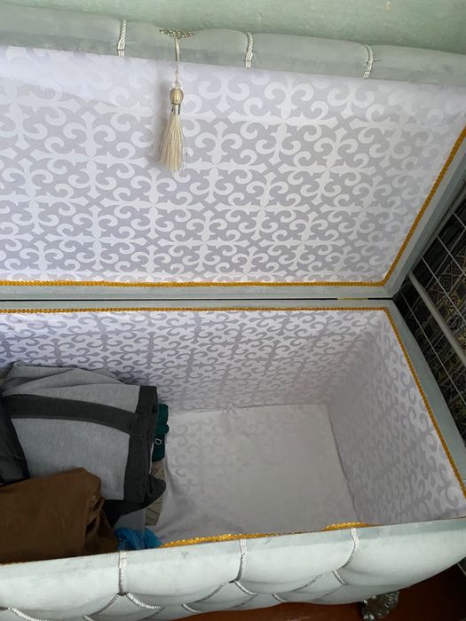 Продам красивые сундуки