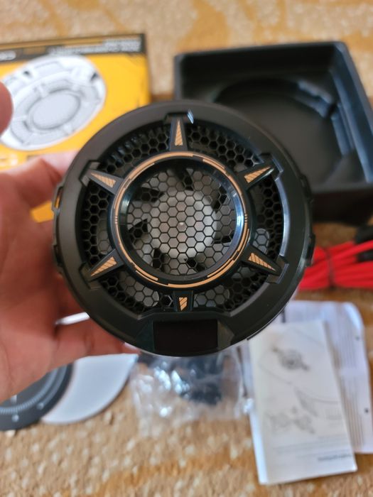 Cx-05 planshet kuleri sotiladi. Сх-05 куллер планшет сотилади.