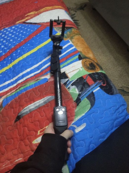 Продаются селфи палка