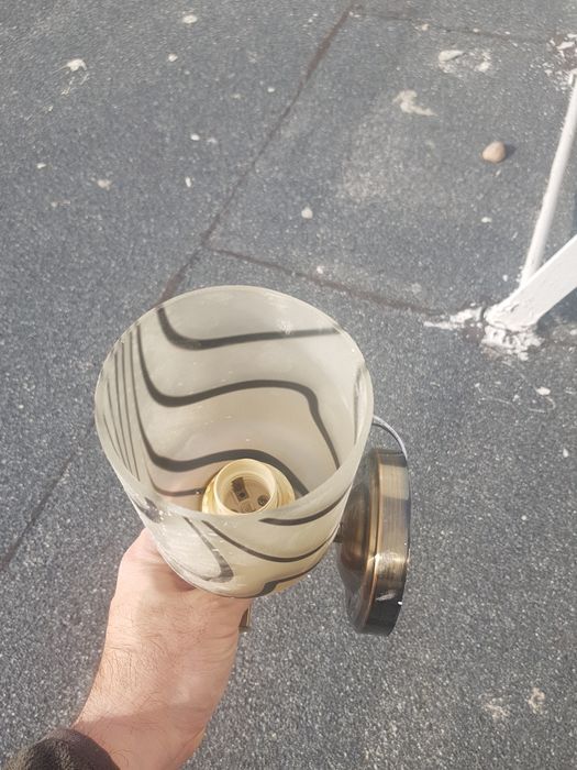 Aplică de perete 100 ron setul.