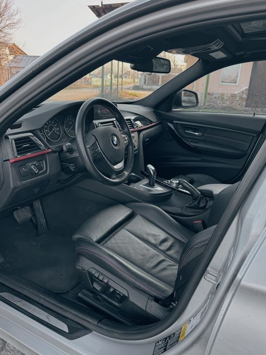 BMW Seria 3BMW335xi F30 XDrive Sport Line I
90.000 km REALII HUDIKEYLE