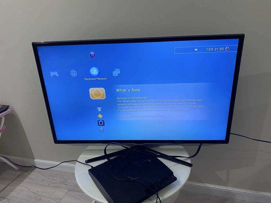 PlayStation 3 + 2 джойстика