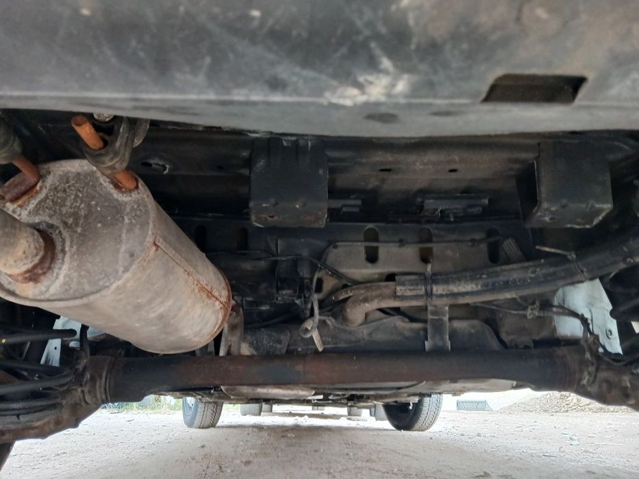 Vînd OPEL COMBO folosit
