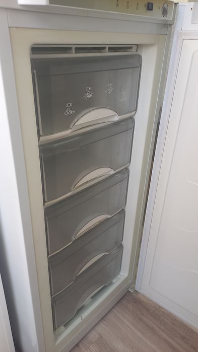 Продам морозильник Атлант, в отличном состоянии.