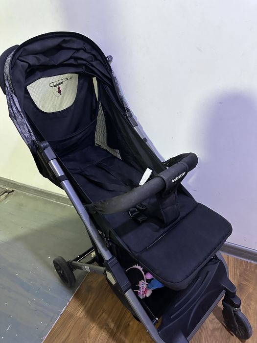 Коляска чемодан лёгкая