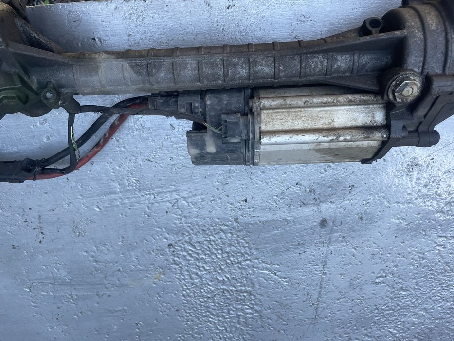 Електрическа рейка БМВ Ф10/ Ф11 хдрайв (reika bmw f10 xdrive)