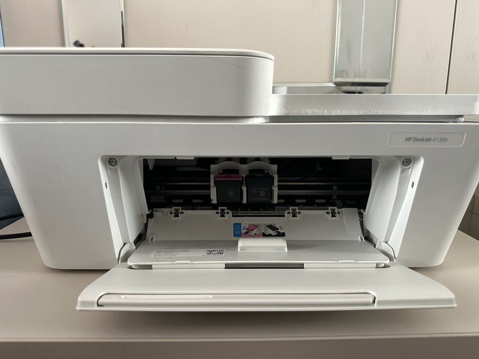 Imprimanta HP DeskJet Plus 4100