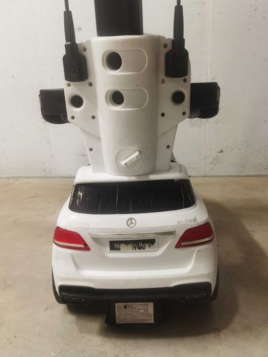 Количка за каране/возене/бутане Мерцедес със сенник