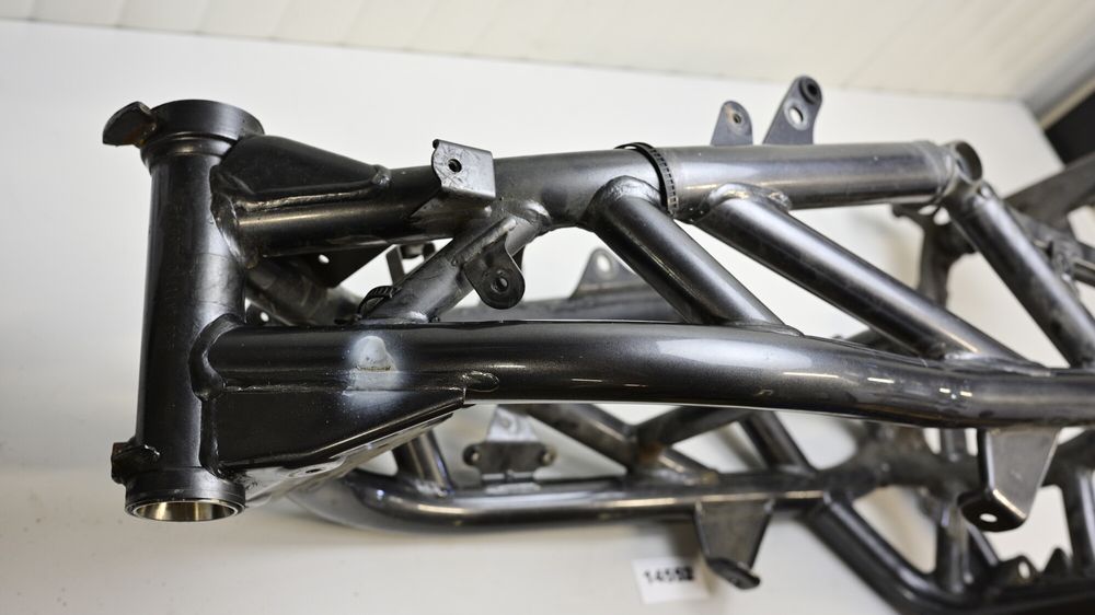 Cadru Sasiu Cu Acte Suzuki SFV 650 Gladius 2009 - 2016