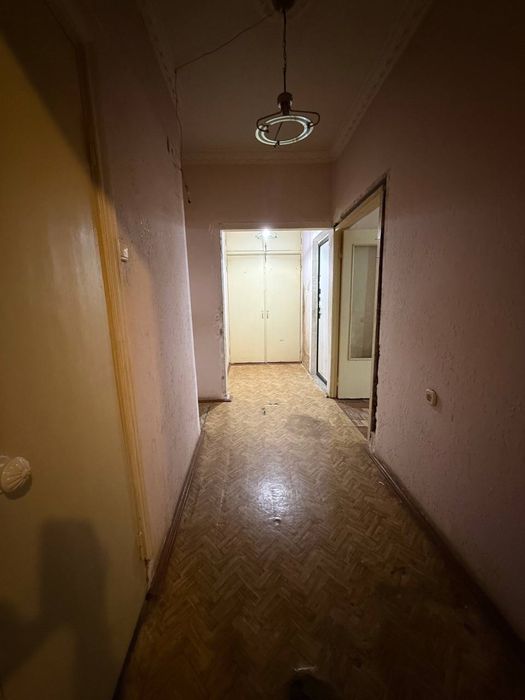 Продается 2в3 комнатная квартира Карасу 2 школа 208