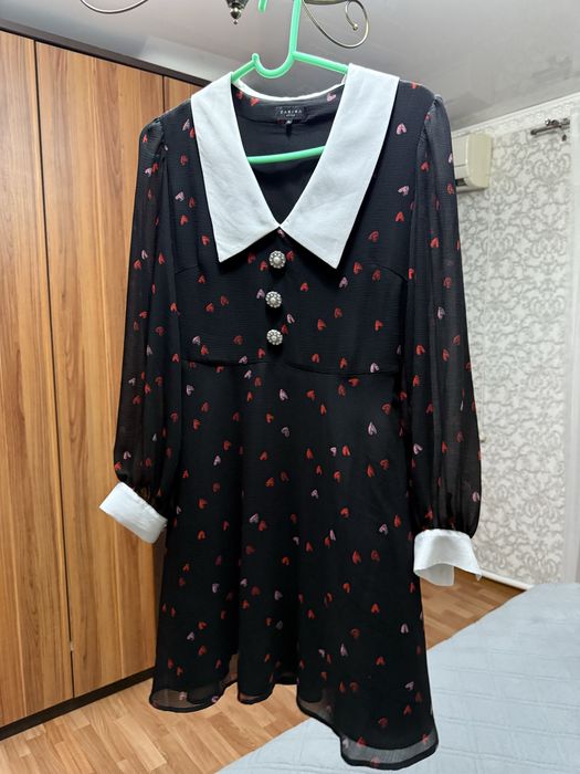 Продаю б/у платья. Размеры 42,46