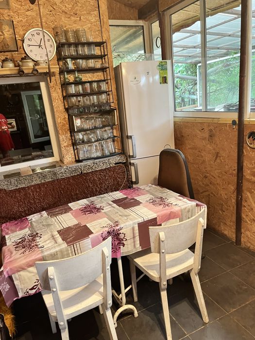 Къща с дворно място с. Краводер