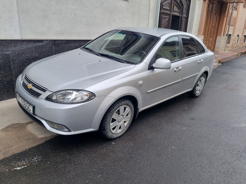 Lasetti Jentra A/T 2014
