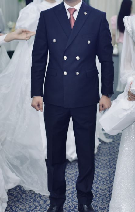 Костюм хороший состояние