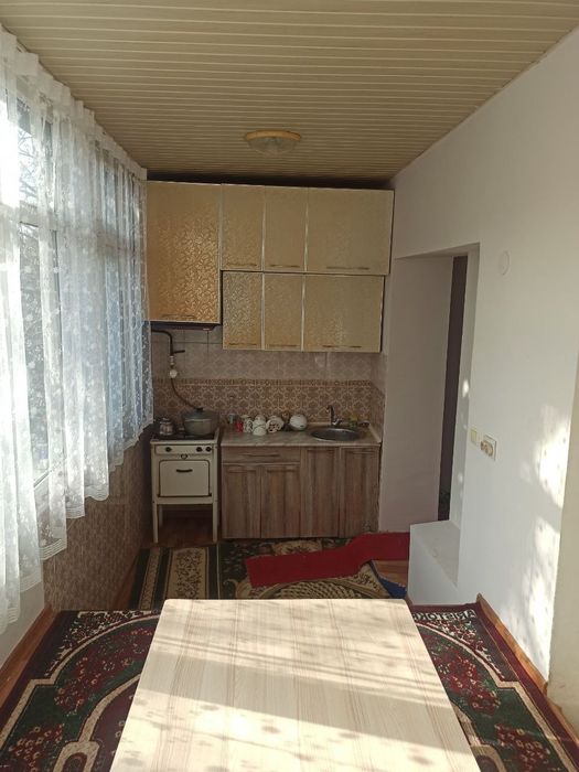 2 xonali uy. 3 qavat. Ijaraga beriladi. Uzoq muddatga.