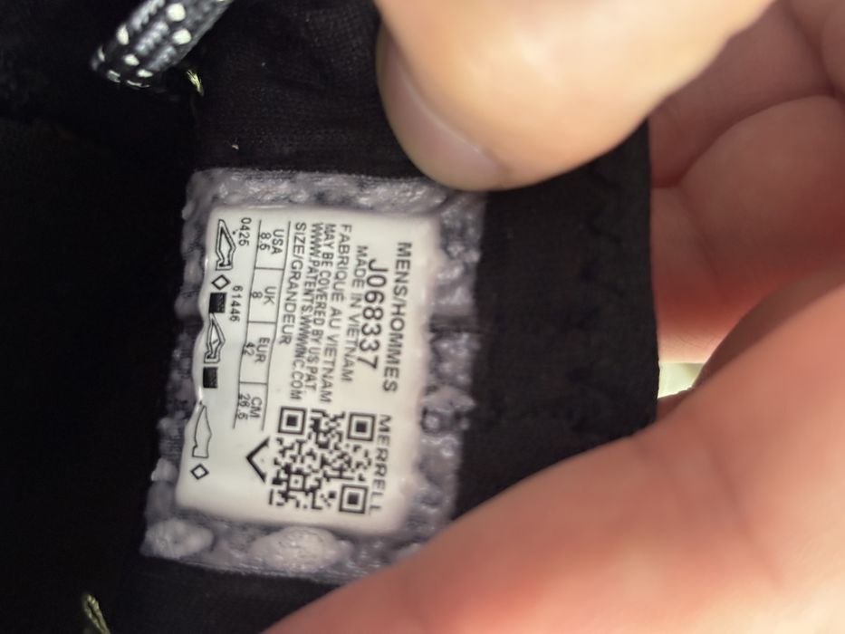 Чисто нови обивки Merrell