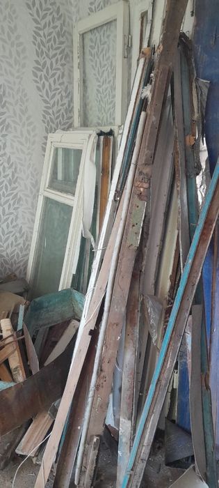 Отдам шкафы даром 22 числа мы выкидоваем  успети забрать хорошие доски