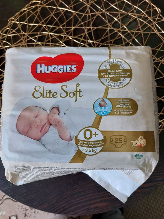 Трусики    HUGGIES