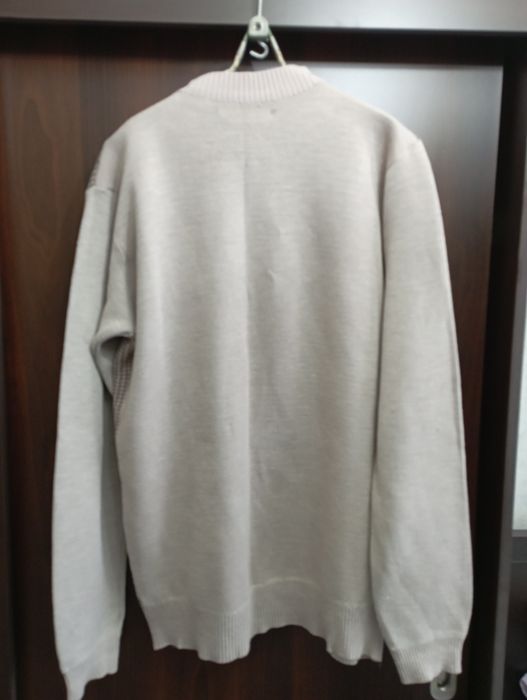 Продам мужской полувер