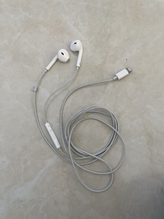 Оригинал iPhone симли наушник