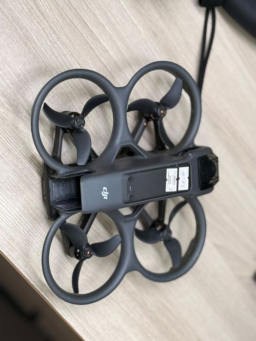 Дрон Dji Avata 2