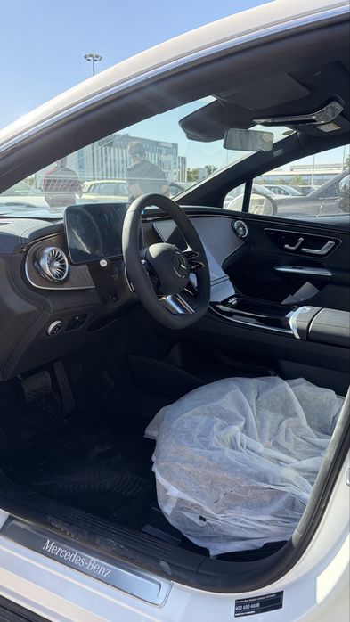 Mersedes Benz EQE 500 Head up