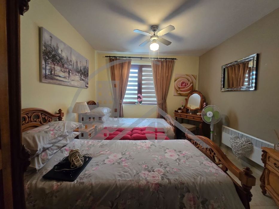 Прекрасен дом на 20 минути от морето