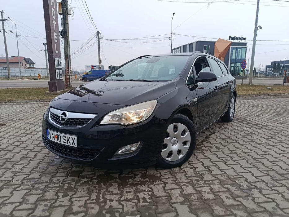 Opel Astra j brek