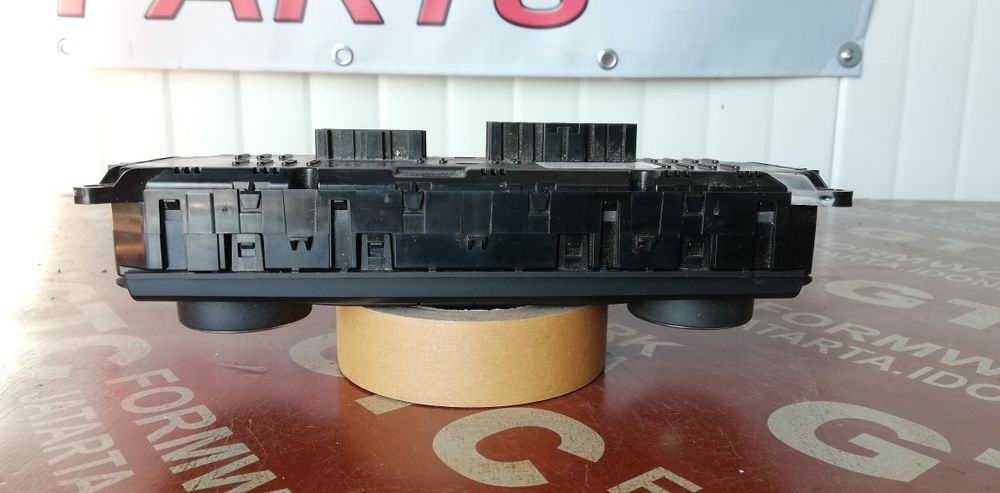 Панел на климатроник Ford Fiesta MK8 (2017-2019)