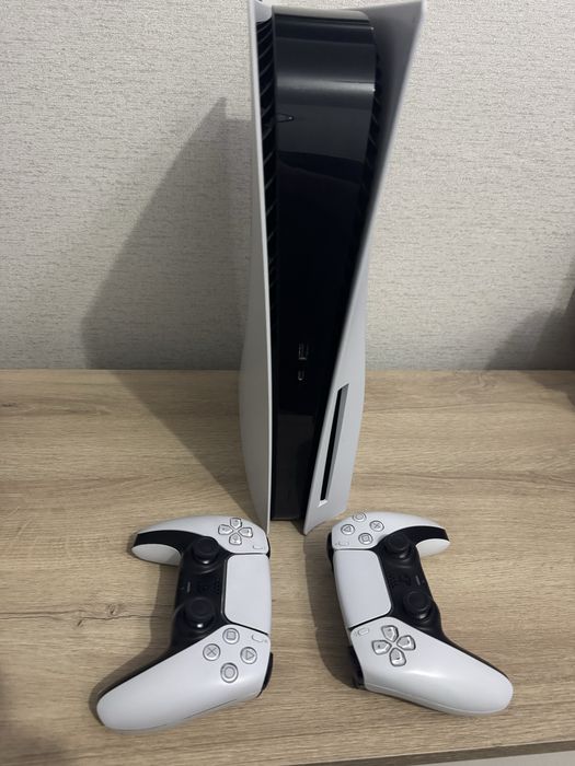 Конзола Playstation 5 Disc Edition