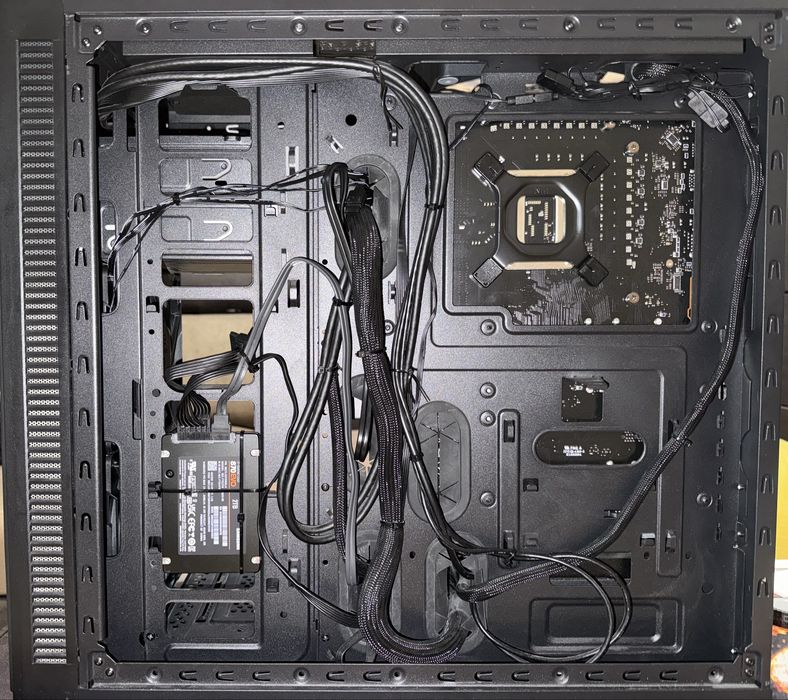 Carcasa PC Thermaltake Supressor F31
