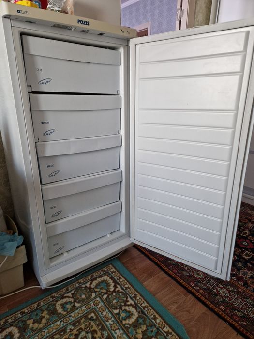 Продам Морозильник