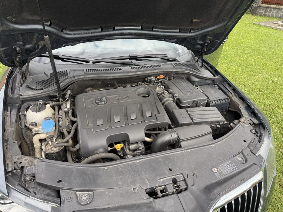 Skoda Superb 2.0 TDI 4x4 DSG 170cp